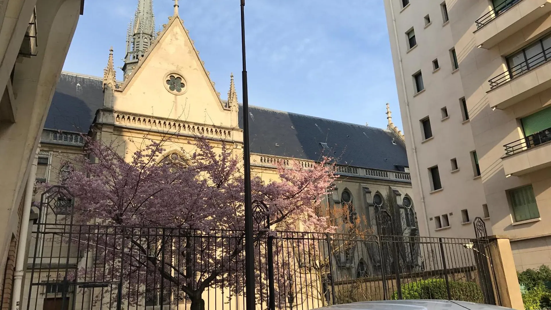 Appartement De Grand Standing En Plein Coeur De Paris A Proximite Du Trocaderos kontakt